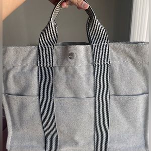 Hermes tote